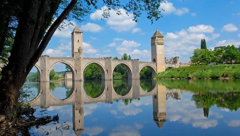 Villa Suite Romantique, Jacuzzi & Piece Secrete Centre Ville Cahors